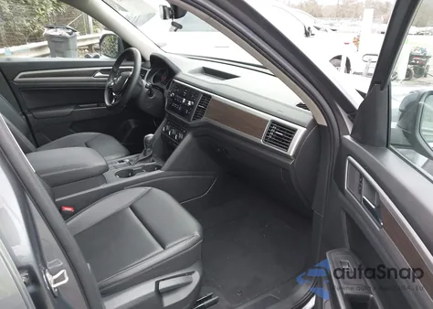 2019 Volkswagen Atlas 3.6L V6 Se W/Technology from USA, damaged, VIN 1V2WR2CA3KC578626